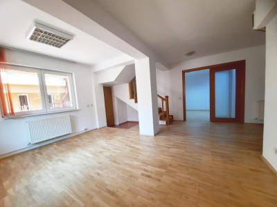 Apartament 4 camere | Obor | Pretabil birouri, locuinta