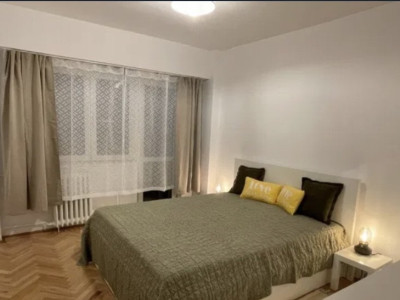 Apartament 3 camere, Titulescu.