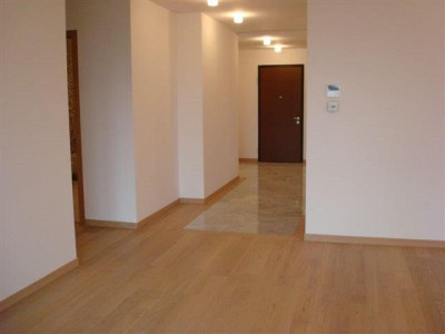 Apartament 4 camere - Aviatorilor- Piața Charles de Gaulle