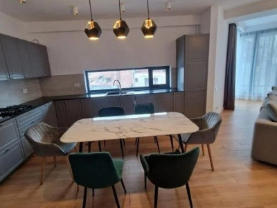 Apartament 4 camere ultracentral LUX