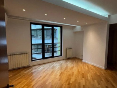 Apartament 4 camere - Zona Arcul de Tiumf