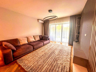 Apartament de LUX cu 3 camere si curte proprie, Pipera, Iancu Nicolae