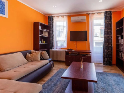 Apartament cu 2 camere Ultracentral, 69 mp, parcare, 3 minute Unirii