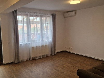 Apartament 3 camere + parcare | Aviatorilor