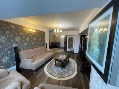 Apartament 3 camere PREMIUM - Unirii-Piața Alba Iulia