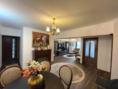 Apartament 3 camere PREMIUM - Unirii-Piața Alba Iulia