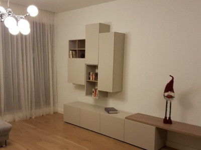 Apartament 3 camere situat in Ansamblul residential Sunflower